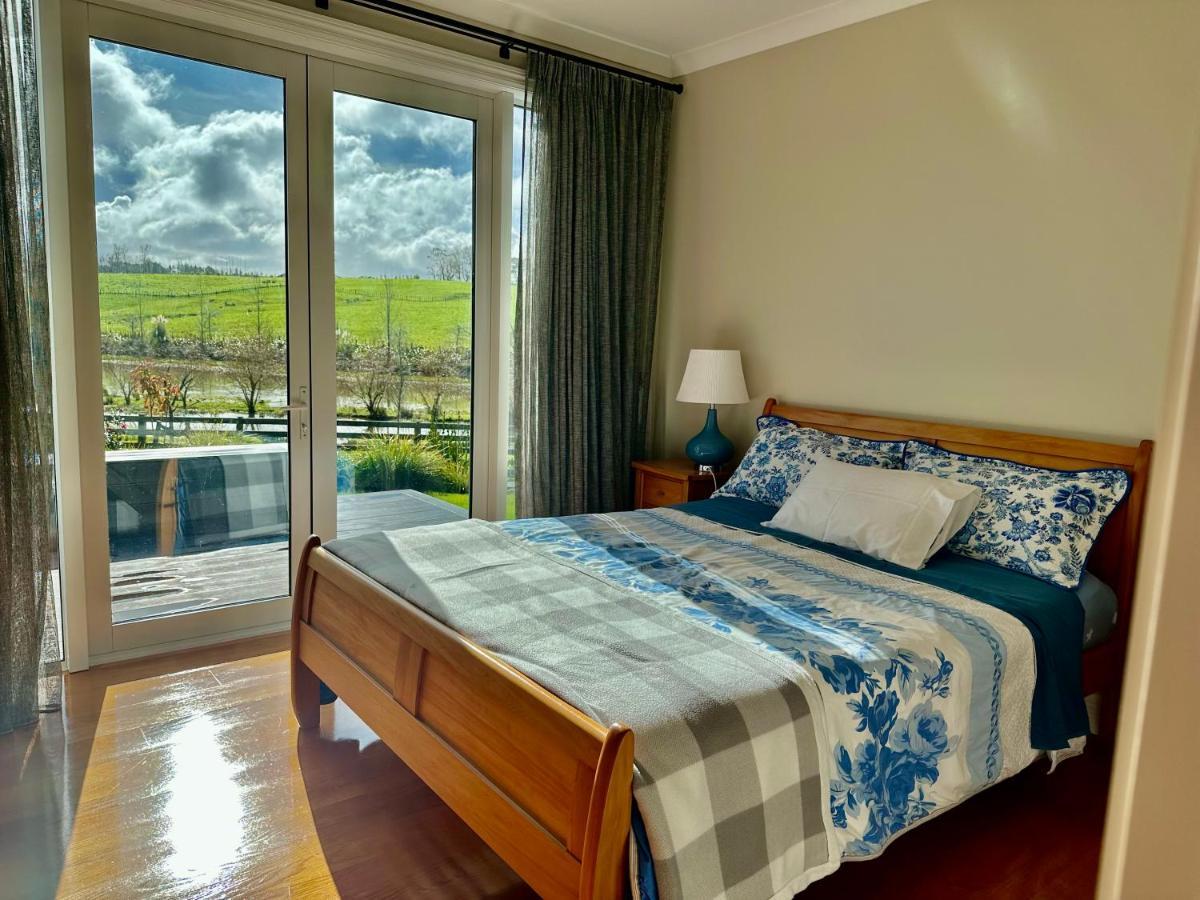 Dairy Flat Lifestyle Guesthouse מראה חיצוני תמונה
